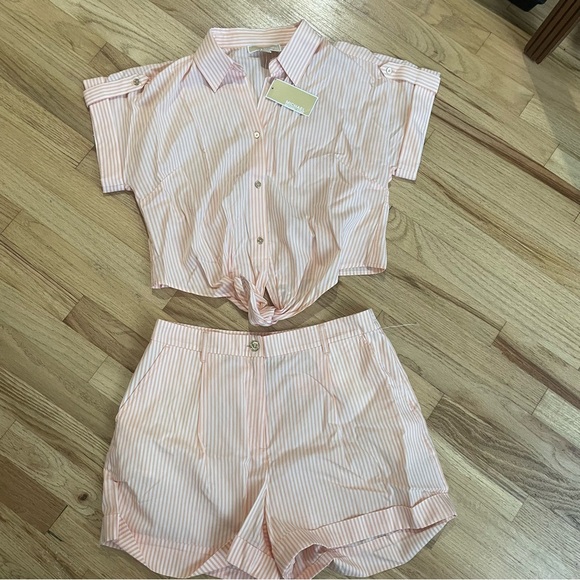 Michael Kors Tops - Michael Kors Matching Crop Top and Shorts Coral Pink Set Sz M NWT
